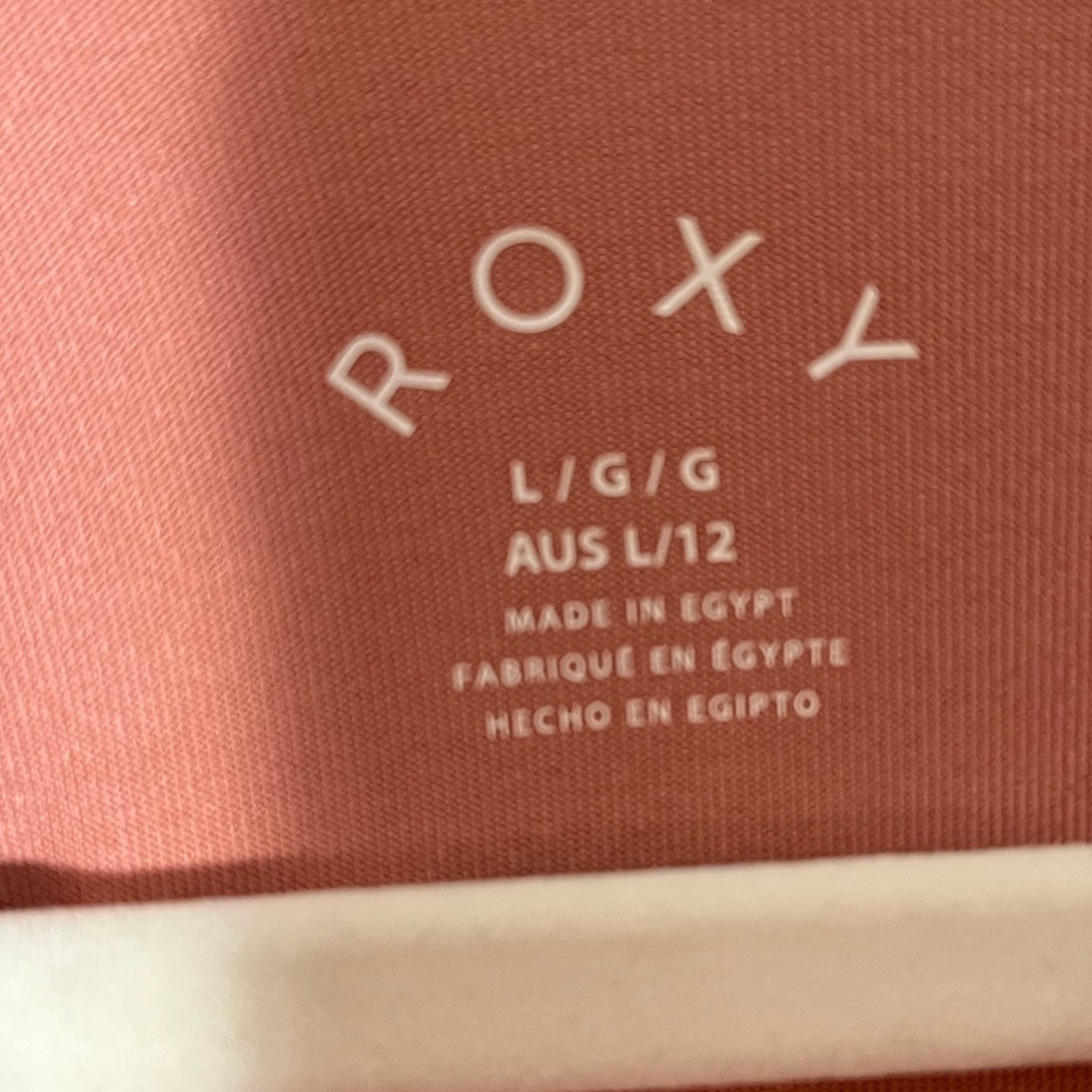 Roxy Rash Guard - Picture 3 of 3